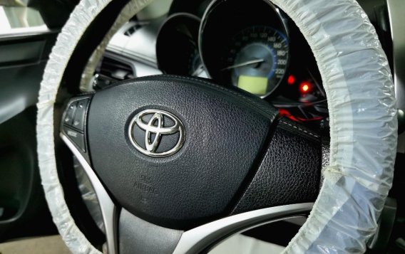 Golden Toyota Vios 2016 for sale in Manila-8