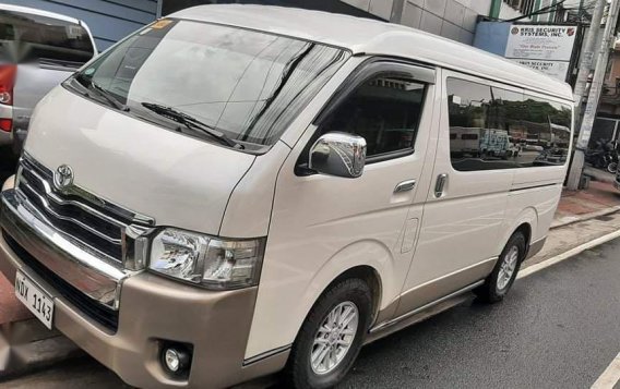 White Toyota Hiace Super Grandia 2016 for sale in Pasig