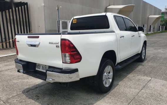 Selling White Toyota Hilux 2017 in Pasig-2