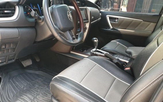 Silver Toyota Fortuner 2018 for sale in Pasig-5