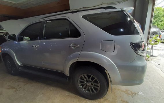 Selling Silver Toyota Fortuner 2015 in Mandaluyong-5
