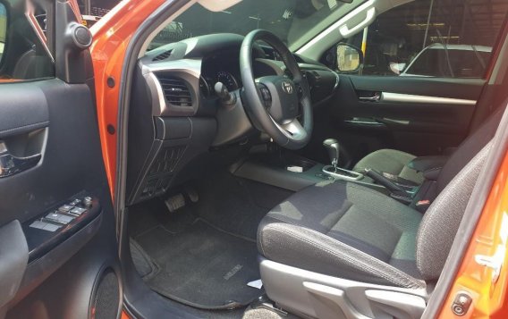 Orange Toyota Hilux 2019 for sale in Pasig-9