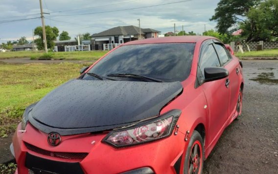 Red Toyota Vios 2014 for sale in Peñaranda-1