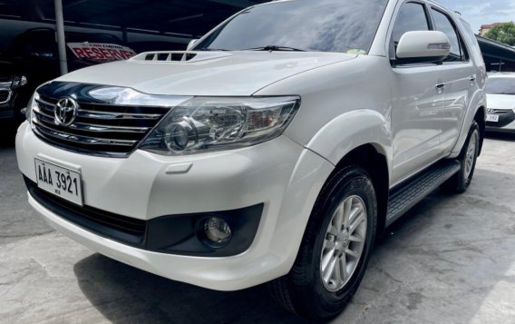 White Toyota Fortuner 2014 for sale in Las Piñas-2