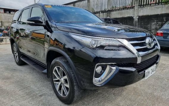 Sell 2016 Toyota Fortuner in Cainta-2