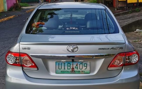 Sell 2012 Toyota Corolla Altis in Manila-7