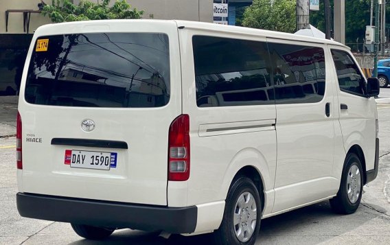 Pearl White Toyota Hiace 2021 for sale in Manual-7