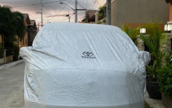  White Toyota Hiace Super Grandia 2018 for sale in Manila-4