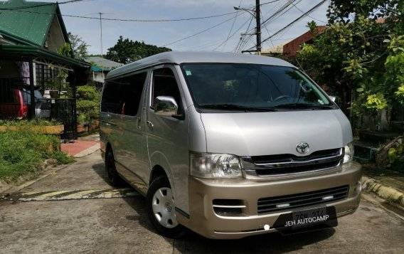 Silver Toyota Hiace 2021 for sale in Manual-3