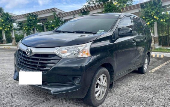 Selling Toyota Avanza 2016 in Makati-2