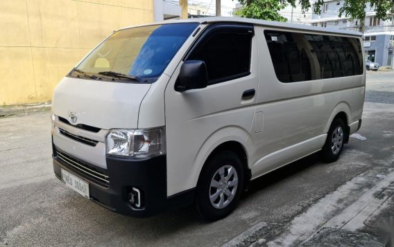 Sell White 2020 Toyota Hiace -2