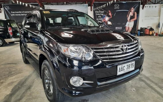 Selling Black Toyota Fortuner 2015 in San Fernando