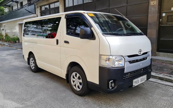 Sell White 2020 Toyota Hiace -1