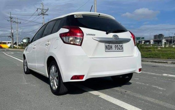 Toyota Yaris 2016 for sale in Automatic-4