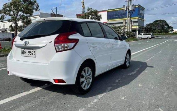 Toyota Yaris 2016 for sale in Automatic-5