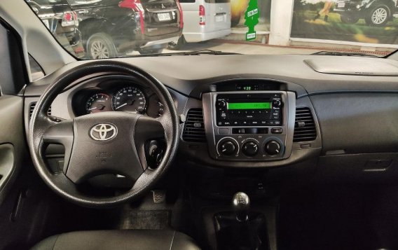 Selling Brightsilver Toyota Innova 2014 in San Fernando-5