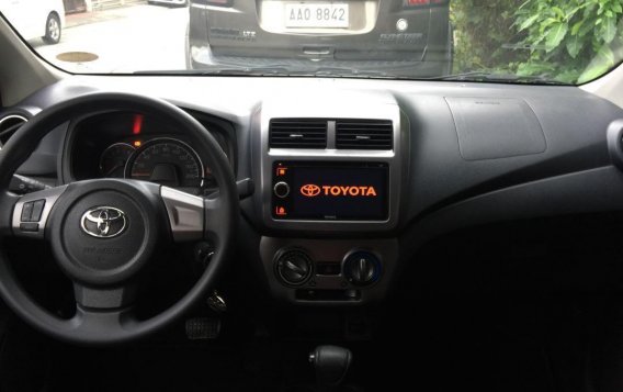 Sell 2020 Toyota Wigo in Manila-7