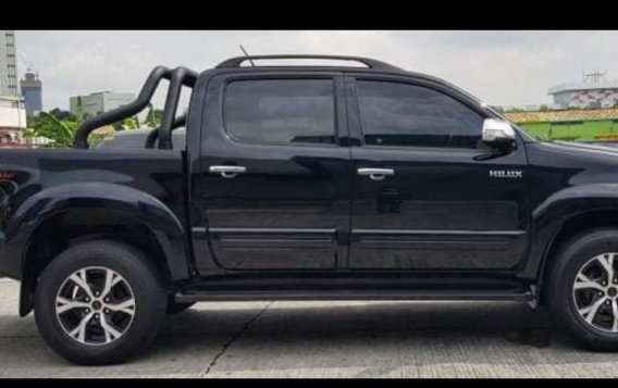 Sell 2015 Toyota Hilux in Malabon-5