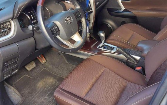 Sell Silver 2019 Toyota Fortuner in Quezon City-3
