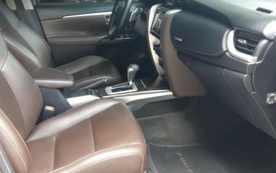 Sell 2020 Toyota Fortuner in Cainta-4