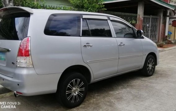 Silver Toyota Innova 2010 for sale in Caloocan -4