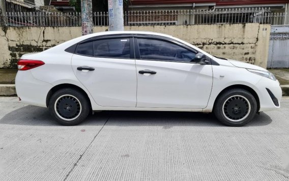 Selling White Toyota Vios 2019 -1