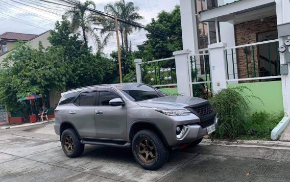 Sell Silver 2019 Toyota Fortuner in Quezon City-2