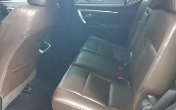 Sell 2020 Toyota Fortuner in Cainta-6