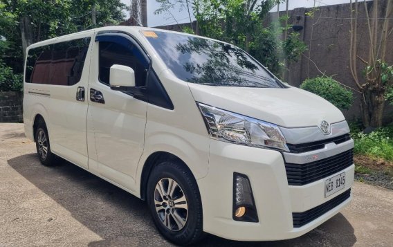 White Toyota Hiace Commuter 2020 for sale in Malabon-1