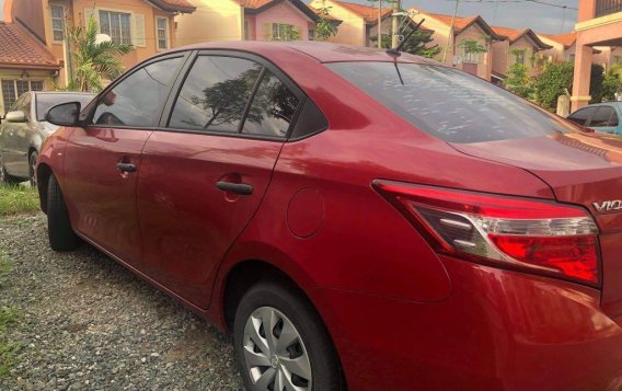 Red Toyota Vios 2016 for sale in Manual-3