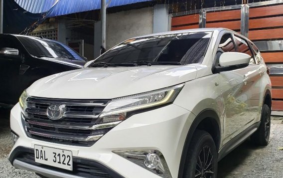 White Toyota Rush 2019 for sale in Quezon City-2