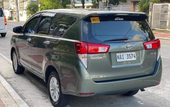 Grey Toyota Innova 2018 for sale in Quezon City-2