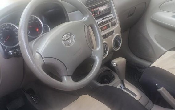 Red Toyota Avanza 2007 for sale in Automatic-4