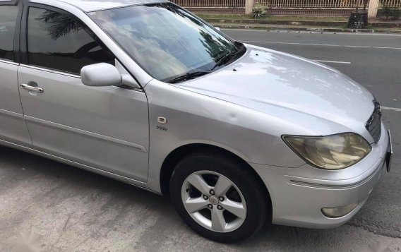 Pearl White Toyota Camry 2002 for sale in Quezon-2