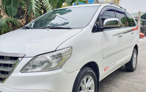 White Toyota Innova 2015 for sale in Bacoor-2