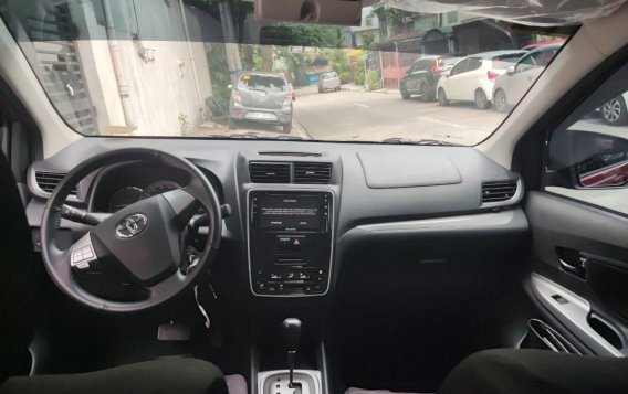 Red Toyota Avanza 2019 for sale in Automatic-3