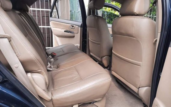 Grey Toyota Fortuner 2013 for sale in Manila-7