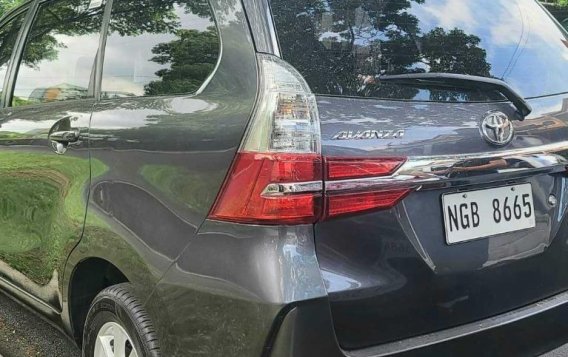 Sell Grey 2021 Toyota Avanza in Pasig-3