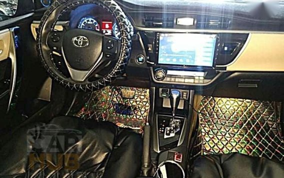 Black Toyota Corolla Altis 2016 for sale in Quezon-4