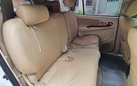 White Toyota Innova 2015 for sale in Bacoor-6