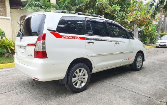 White Toyota Innova 2015 for sale in Bacoor-3