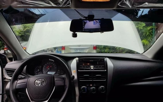 Selling Toyota Vios 2019 in Mandaluyong-2