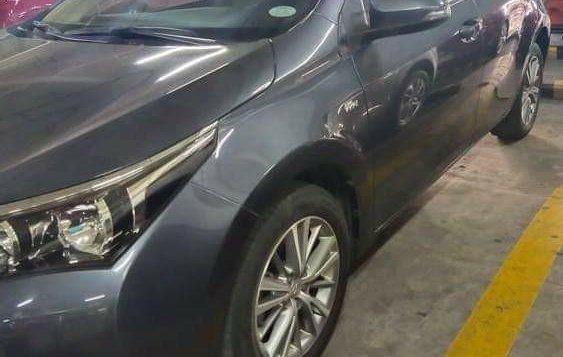 Selling Toyota Corolla Altis 2016 in Dasmariñas-1