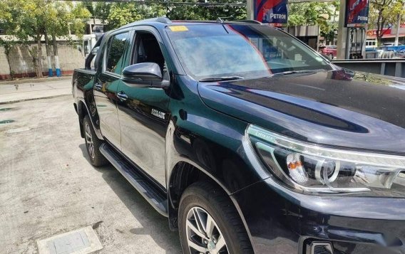 Selling Black Toyota Conquest 2020 in Manila-1