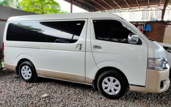 White Toyota Hiace Grandia 2019 for sale in Quezon-1