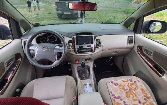 Sell Grey 2015 Toyota Innova in San Juan-6