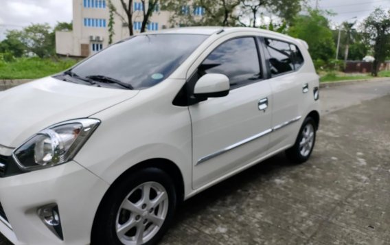 Selling White Toyota Wigo 2017 in Quezon-2