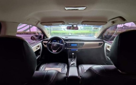 Grey Toyota Corolla Altis 2015 for sale in Makati-8