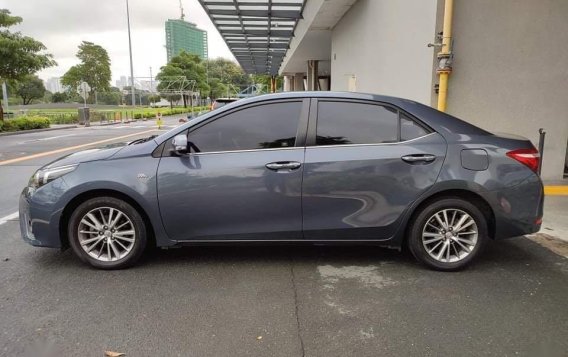 Grey Toyota Corolla Altis 2015 for sale in Makati-4
