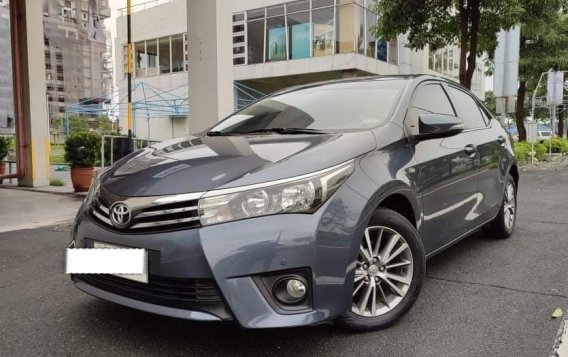 Grey Toyota Corolla Altis 2015 for sale in Makati-2